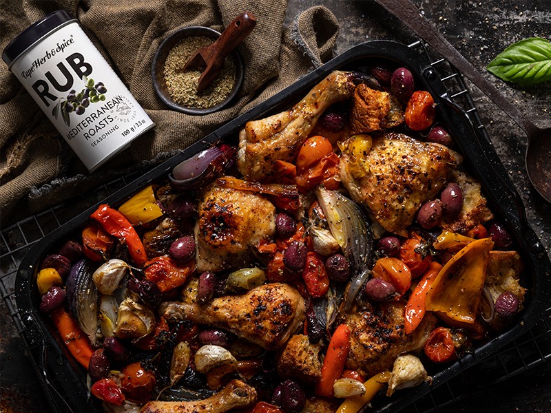 MEDITERRANEAN CHICKEN TRAY BAKE